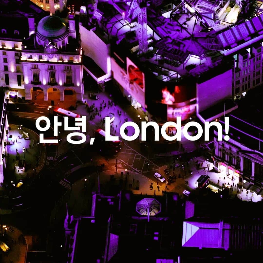Samsung Mobileのインスタグラム：「Look out, something greater is unfolding in London. Get ready for the #SamsungUnpacked experience!  Learn more: smsng.co/SamsungUnpacked」