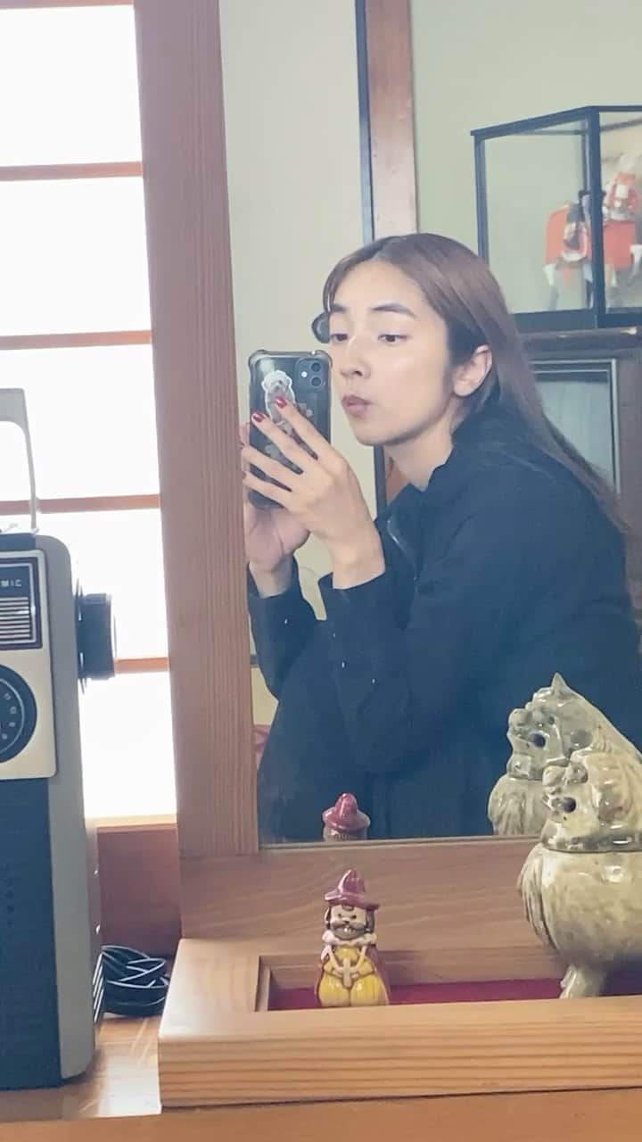 仁村紗和のインスタグラム：「茶髪もうすぐさよなら、」
