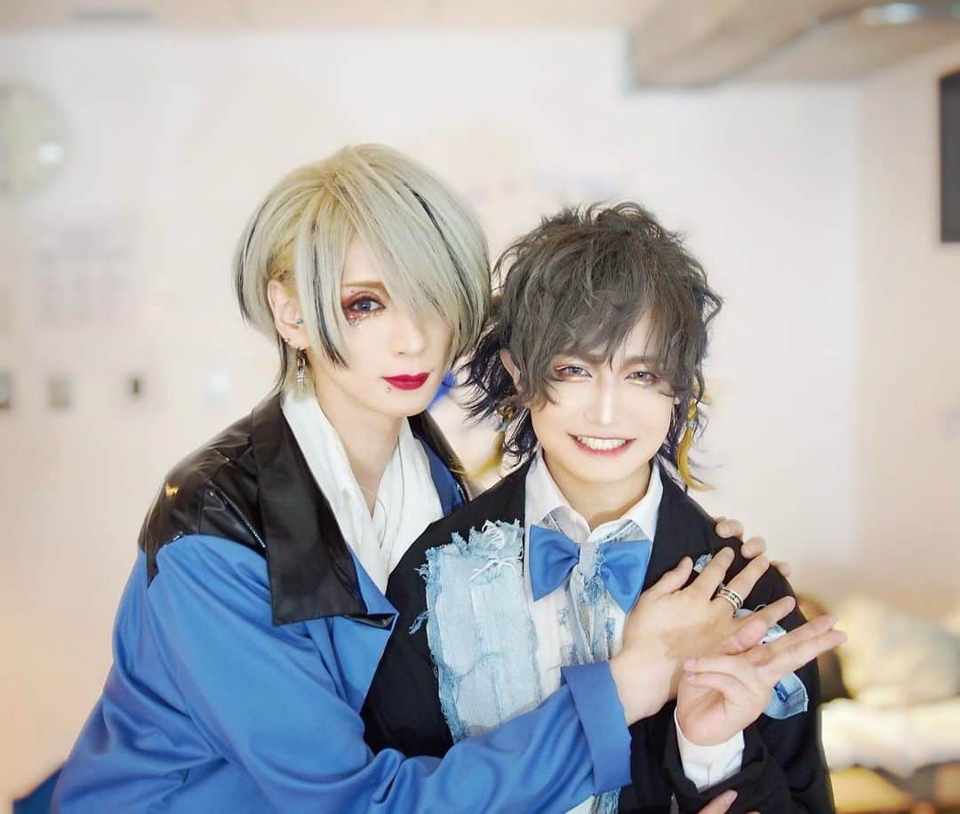 ハク さんのインスタグラム写真 - (ハク Instagram)「2022.06.26 新宿BLAZE Green Monster!!Vol.2 2022.07.21 Veats Shibuya 「CONTiNUE?」 Guest Vo.アンフィル 翔梧  #アンフィル #ユナコン渋谷 #シアター最高だった」7月27日 20時16分 - 89_haku