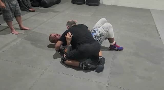 デイビーボーイ・スミス・ジュニアのインスタグラム：「A nice little unique, and little unorthodox escape from side position when your in a bad spot and need a scramble to escape with opponent having control of head and far side arm.  Tony Fishman delivery in your Jean pocket. At first to a profile. 👽👽👽🔮🪄🤼‍♂️🥋🐉🐲🔥🔥🔥」