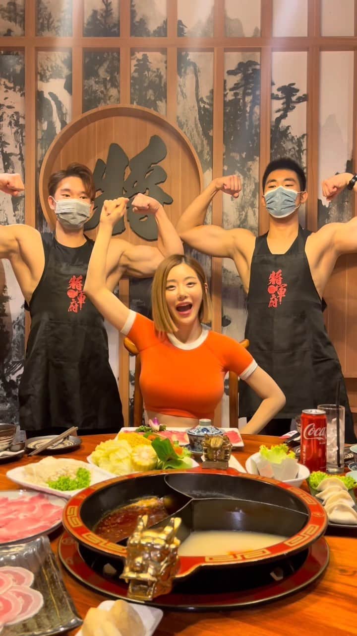 Dj Sodaのインスタグラム：「나랑 같이 #틱톡챌린지 할래?❤️‍🔥❤️‍🔥 Let’s do #TikTokChallenge together with me! 🔥🔥」
