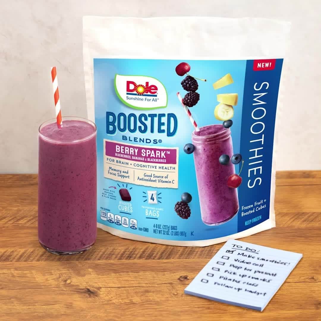 Dole Packaged Foods（ドール）のインスタグラム：「Need a boost? New DOLE BOOSTED BLENDS Berry Spark smoothies are coming to a store near you to deliver cognitive health benefits — like enhancing your memory and focus.」