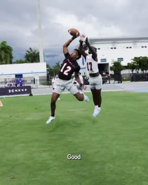 Under Armourのインスタグラム：「The top high school football players from across the nation met at IMG Academy in Bradenton, FL to make each other better at Future 50, presented by @uanextfootball. 🏈」