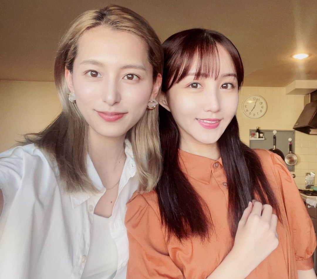 のインスタグラム：「👭 圧倒的彼女感。 @babi_0913   この後ふたりでドライブ行った。」