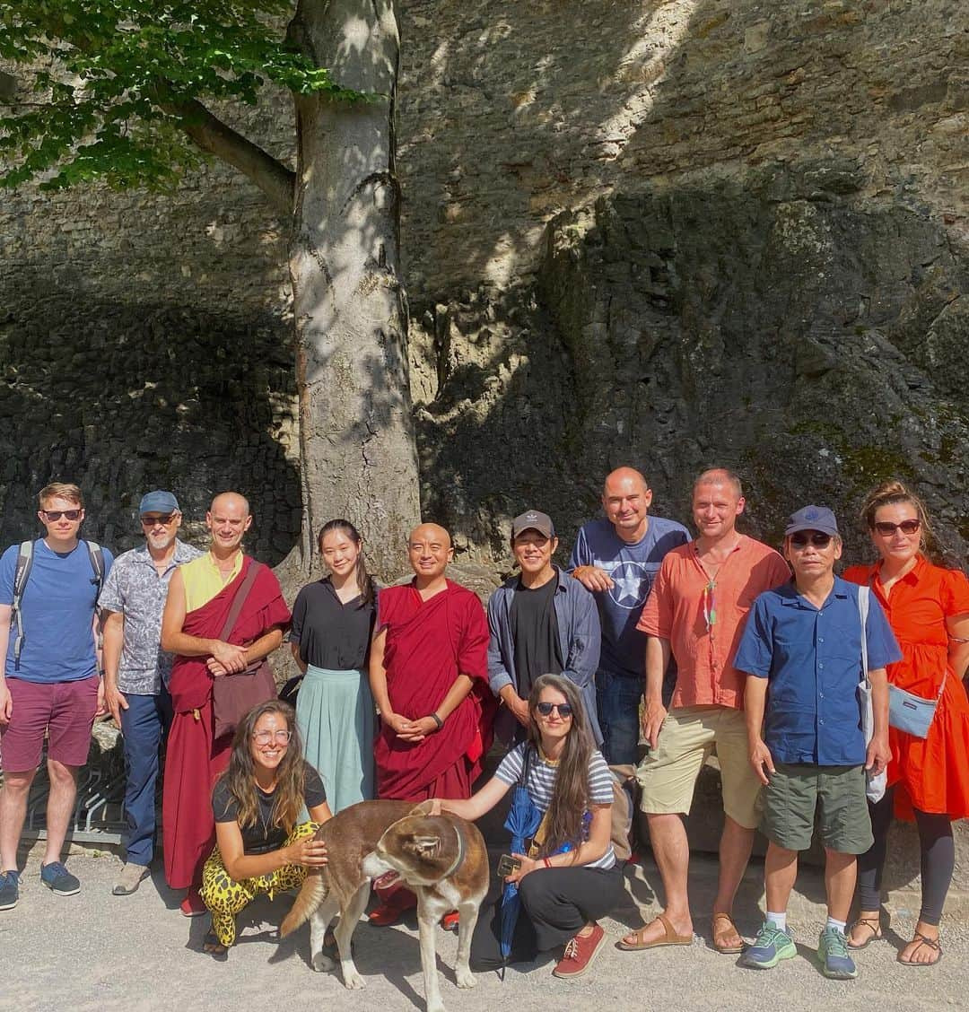 ジェット・リーさんのインスタグラム写真 - (ジェット・リーInstagram)「I visited the Czech Republic to attend a retreat with Mingyur Rinpoche and Tergar. Thank you to everyone who helped make my experience so special.」7月28日 17時40分 - jetli