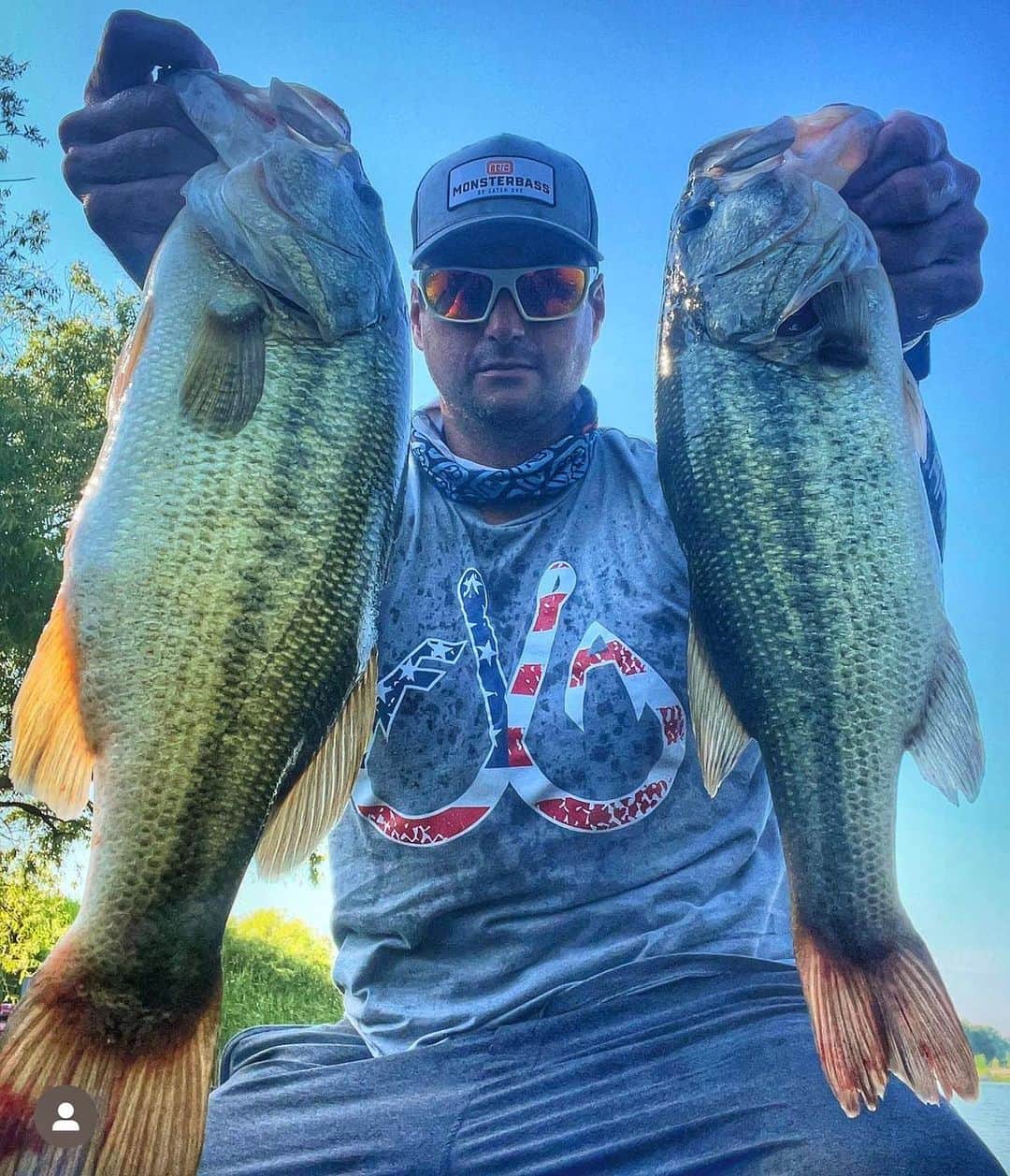 Filthy Anglers™のインスタグラム：「Nice double up for our buddy @jasngreenfishing this month! www.filthyanglers.com #fishing #filthyanglers #outdoors #angler #bigbass #fish」