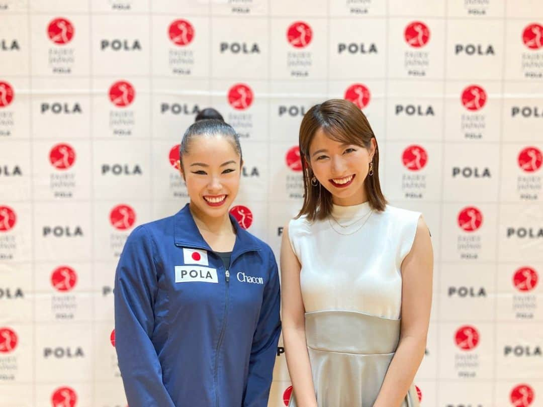 海老原優香さんのインスタグラム写真 - (海老原優香Instagram)「キャプテン鈴木選手と同じ フェアリージャパンメイクをしてもらいました💄  小柄な日本人選手でも15m離れた審査員に 表情をしっかりアピールできる 『勝色メイク』初体験🔰 新鮮でした！  初めて間近で観る 迫力がありながら繊細で華麗な演技に感動しました😌✨  #フェアリージャパン#鈴木歩佳#新体操#新体操日本代表 #フェアリージャパンpola#初体験#ブルーシャドウ#ノーズシャドウ#ブラウンレッド#リップ#立体メイク#崩れない#目力#立体感#japanbeauty」7月29日 19時43分 - ebioffi