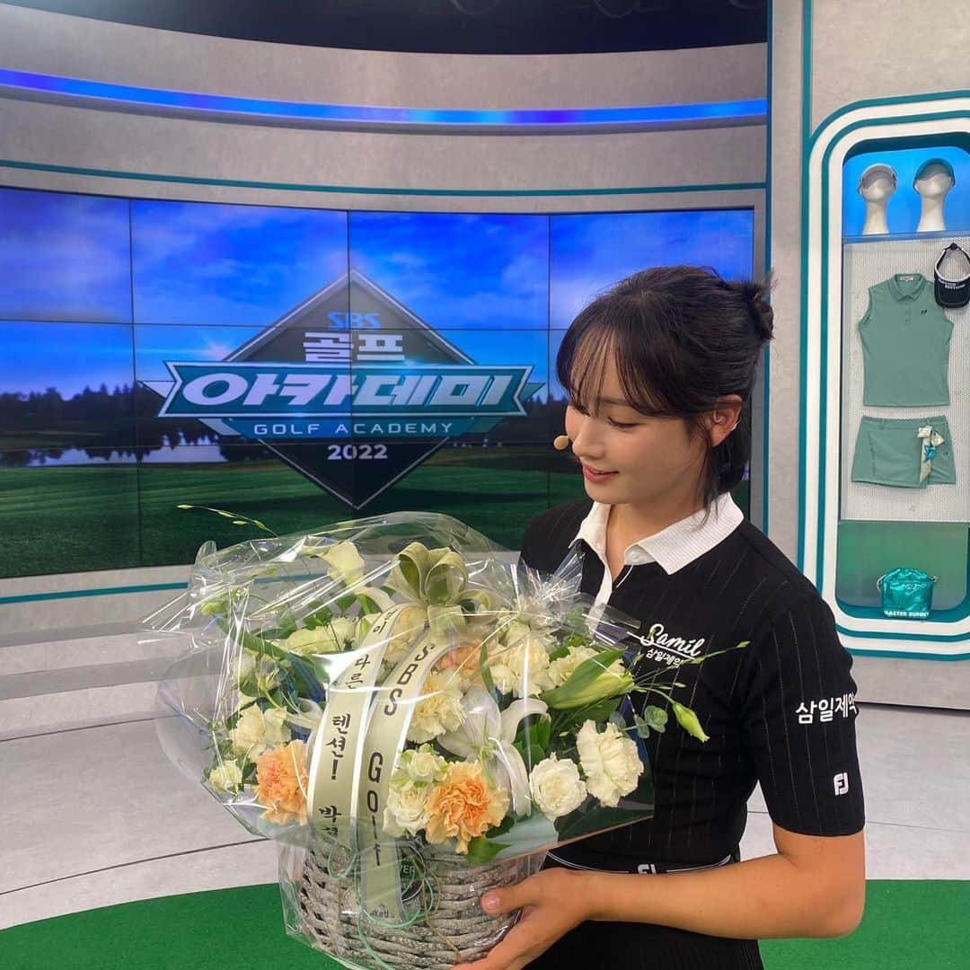 パク・キョルのインスタグラム：「. 결이 다른 텐션❗️ 감사합니다🌸」