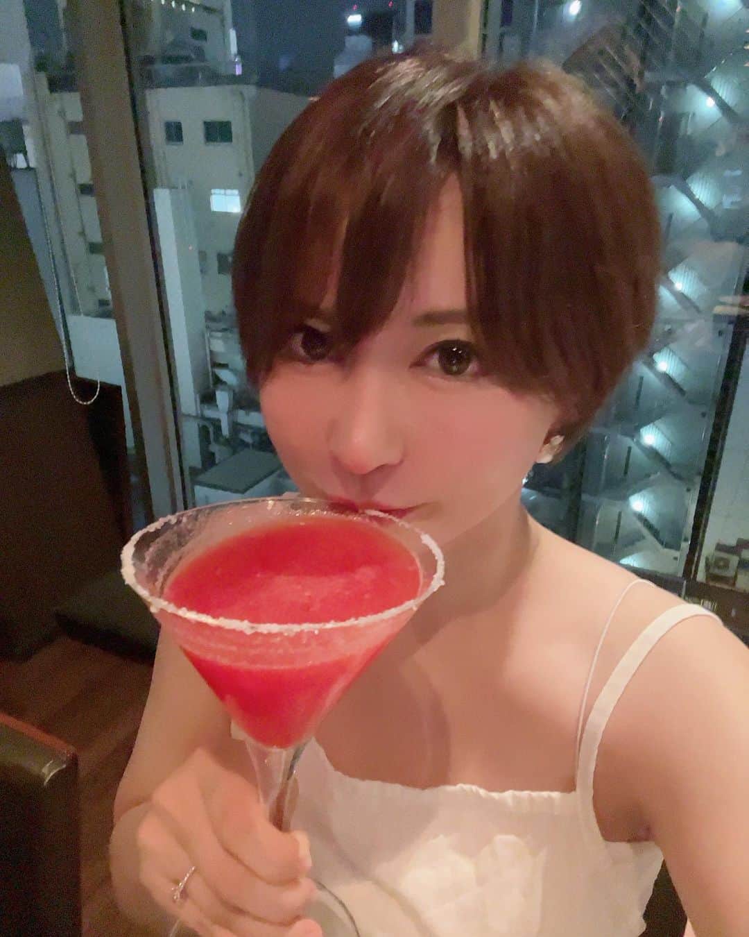里美ゆりあのグルメインスタ