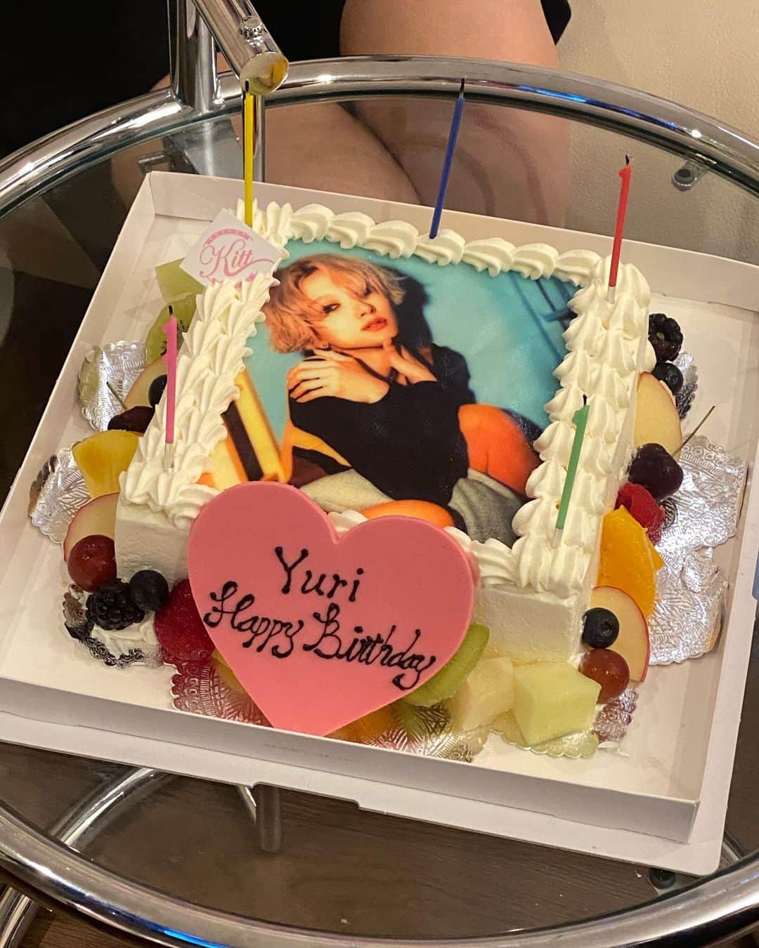 はりーさんのインスタグラム写真 - (はりーInstagram)「お誕生日会した！ @darayunya ❤️❤️❤️ 人の誕生日ケーキを載せるとは思わなかった✨ でも本当に素敵なケーキ🍰 @ayano.nitt センスが良い🥺✨ みんなに会えて楽しかった✨ るいちゃんあやかちゃんすずちゃんゆりちゃんで🙆‍♀️🐾🌹」7月29日 17時27分 - kirarin_harry_official