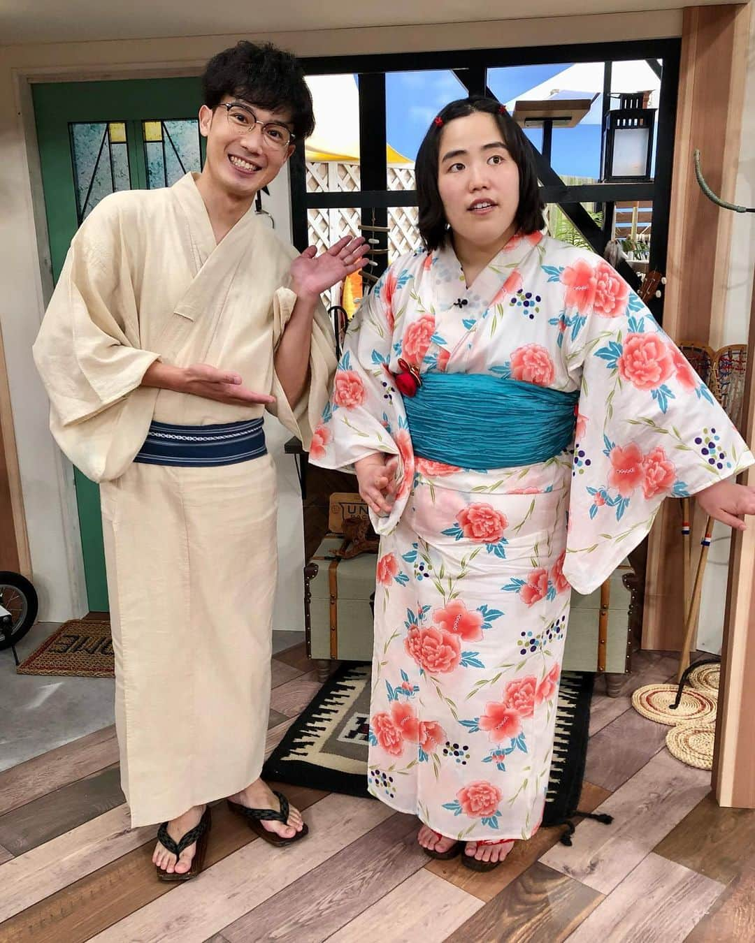 川島壮雄さんのインスタグラム写真 - (川島壮雄Instagram)「今週は#スロイジ 『浴衣ウィーク』でお届けいたしました！！ • • 木曜MCのゆりやんさん、 金曜MCのミルクボーイ•駒場さんと一緒に撮って頂きました。 • • スロイジロゴも夏祭り仕様です☆ • • #2時45分からはスローでイージーなルーティーンで #情報番組 #平日 #おやつ時間  #関西テレビ #カンテレ #浴衣  #ゆりやんレトリィバァ さん #ミルクボーイ 駒場さん #3枚目は噂のプロデューサーと共に」7月29日 17時33分 - moriokawashima