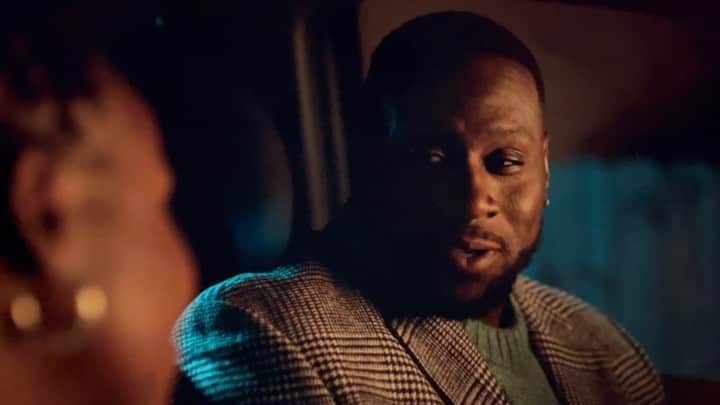 のインスタグラム：「Check out the new season of “Johnson”! My song “End of Time” is in this scene during Episode 3. Shout out to @reeshala for the placement! 🙏🏽Produced by @stanleyrrandolph and written by @kennygotsoul and myself. #Johnson #Bounce #PrimeVideo #BrownSugar」