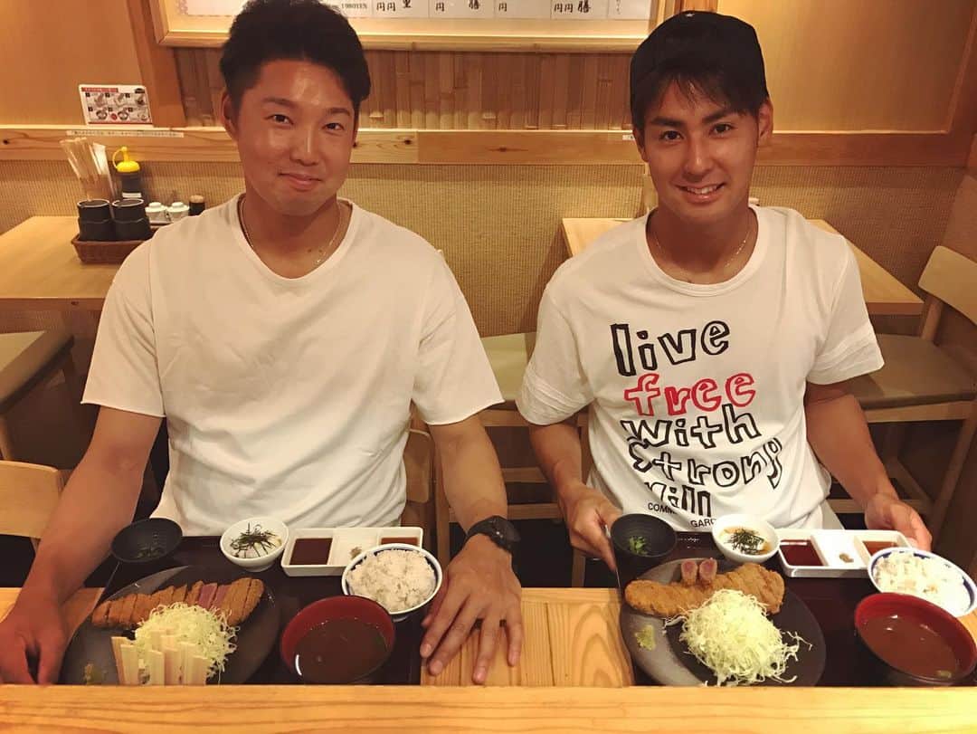 森雄大さんのインスタグラム写真 - (森雄大Instagram)「森原康平様 キャンプの同部屋にはじまり今までずっと仲良し！ 2人で撮った写真いっぱい！ これからもお世話になる気満々です🫡 気をつけて行ってらっしゃいませ⭐️ #AB型最高」7月29日 22時09分 - yudaimori819