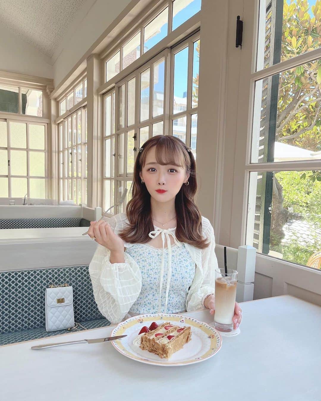 計良日向子（ひなひ）のグルメインスタ