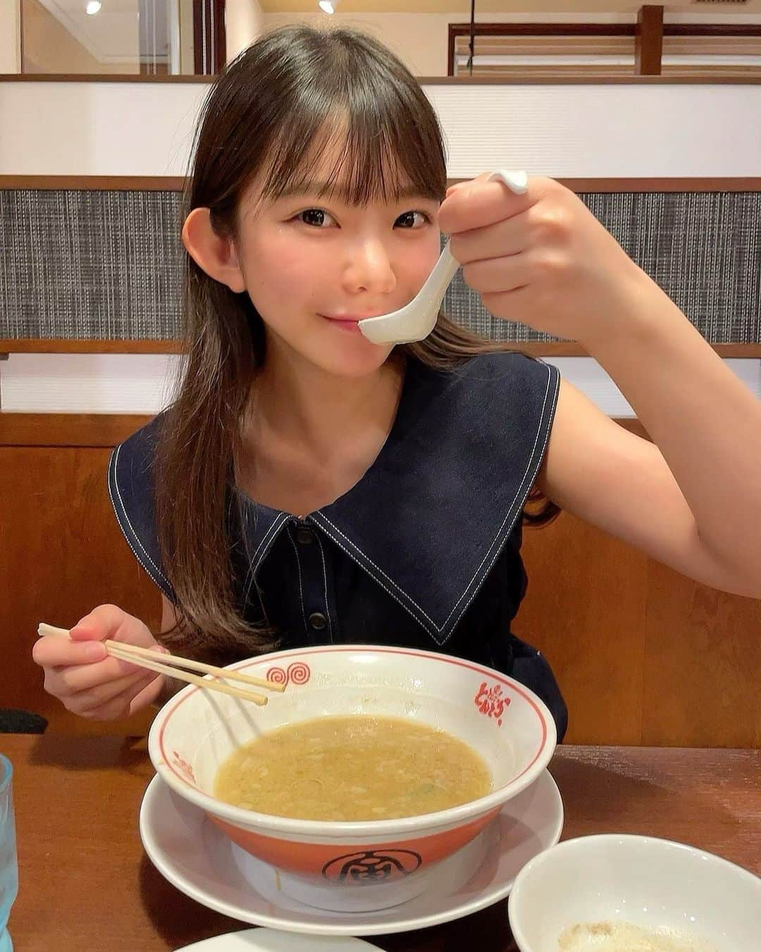 長澤茉里奈さんのインスタグラム写真 - (長澤茉里奈Instagram)「背脂醤油は背徳感すごい おやすみ〜！！！！  #ラーメン#とんとら #三峰行きたかった #地元ラーメン #熊谷市 #思い出の味 #marichuu#nagasawamarina #まりちゅう#長澤茉里奈 #グラビア#アイドル#グラビアアイドル#gravure#gravureidol #合法ロリ#合法ロリ巨乳」7月29日 23時20分 - marinanagasawa1008