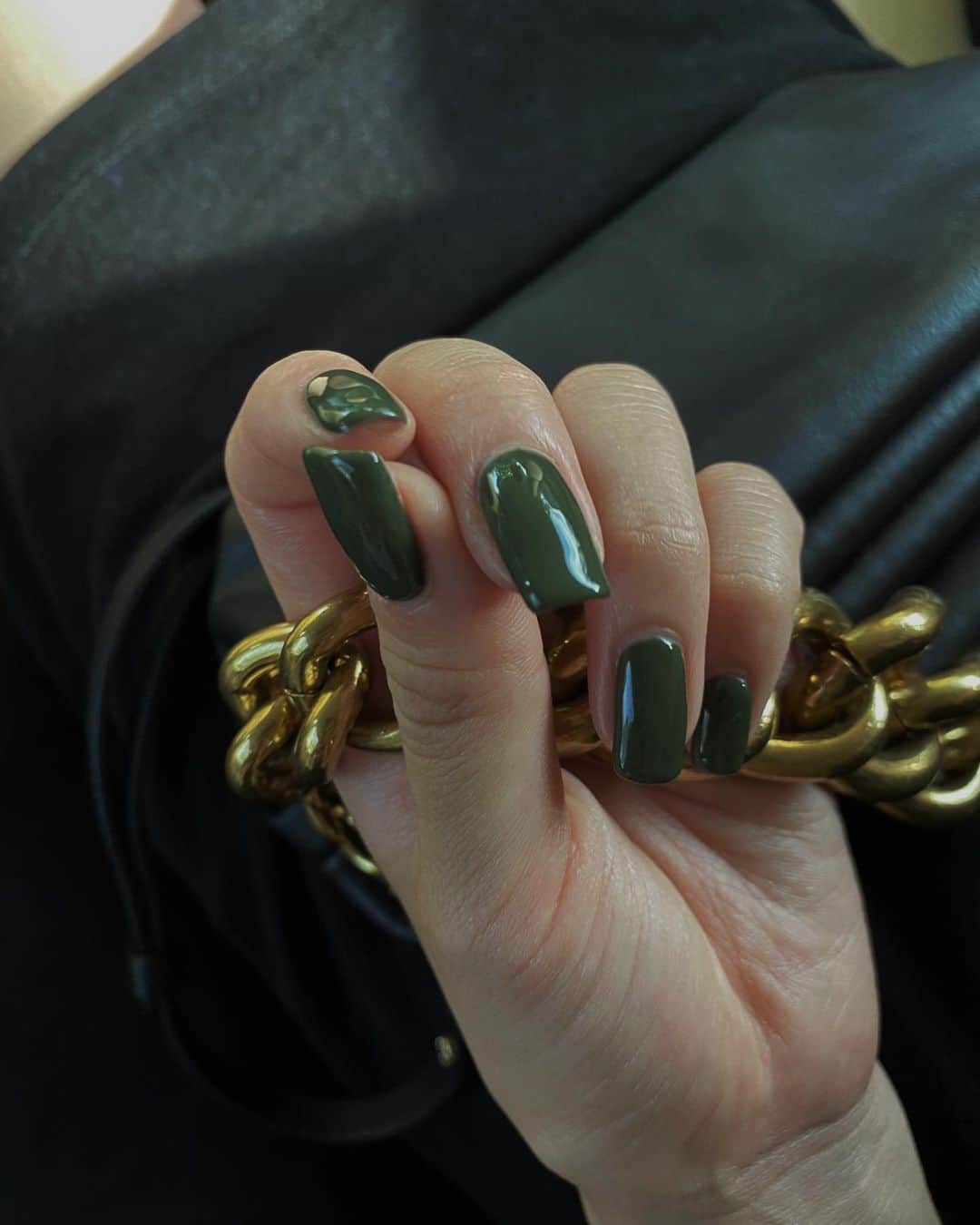 塚本いづみのインスタグラム：「NEW💚💚💚」