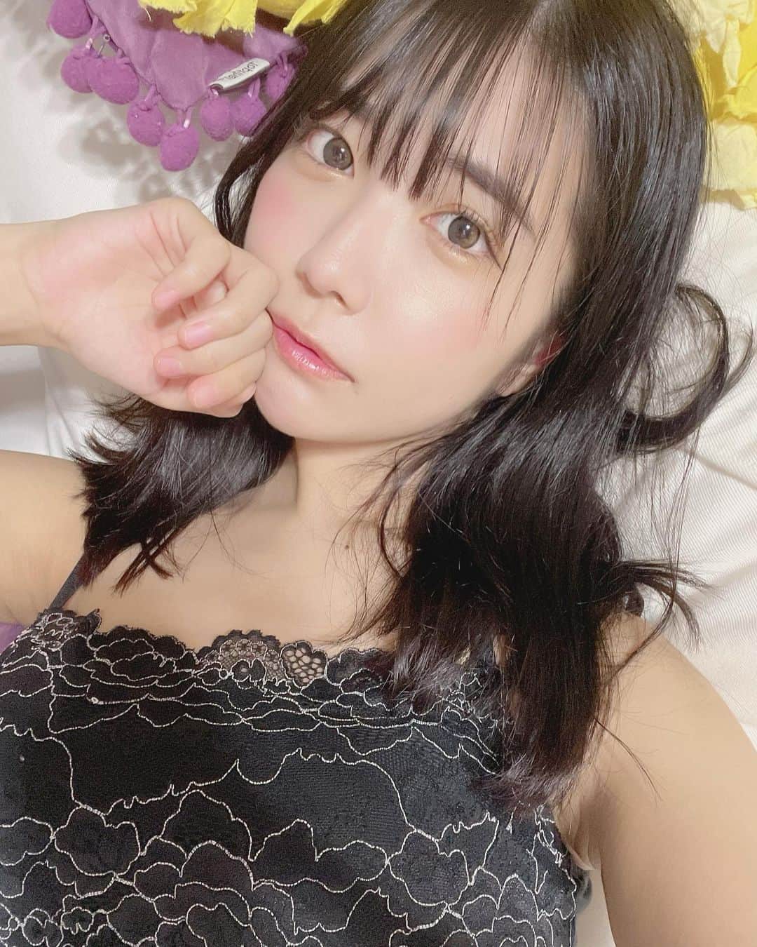 天羽希純のインスタグラム：「暑くてバテそうだから誰か心肺蘇生して…  #部屋着 #swimwear #bikini #泳裝 #グラビア #gravure #谷間 #フェチ #コスプレ #cosplay #アイドル #japanesegirl」