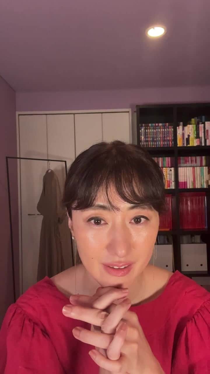 前田ゆかのインスタグラム：「ベージュが完売しました！ ありがとうございました！ 御礼ライブ。」