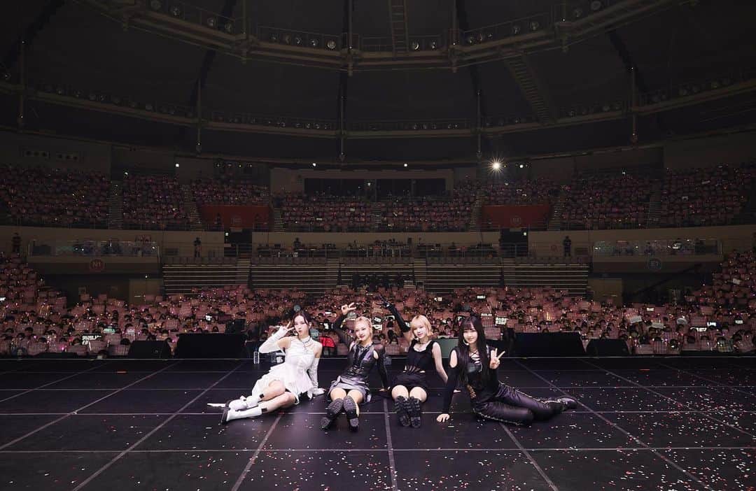 aespaさんのインスタグラム写真 - (aespaInstagram)「✨2022 aespa FAN MEETING “MY SYNK. aespa”✨ MY들 감사합니다 Thank you all for coming and watching 💙🌙⭐️🦋  #aespa #æspa #에스파  #MYSYNK_aespa #FANMEETING」7月30日 22時02分 - aespa_official