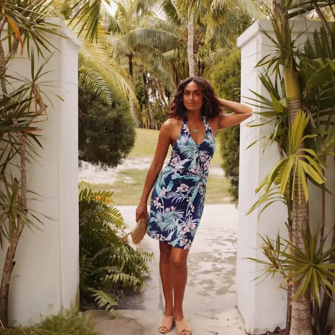 のインスタグラム：「The only +1 you'll ever need! Your next night out calls for our unbelievably flattering Clara Dress.」