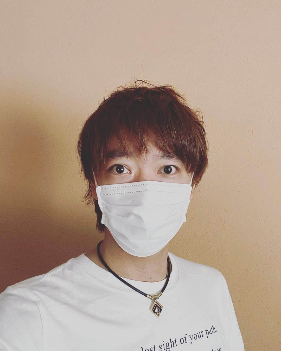 小林宏一のインスタグラム：「久しぶりに短くしたぜ💪 ＃写真好きな人と繋がりたい ＃清楚系男子」