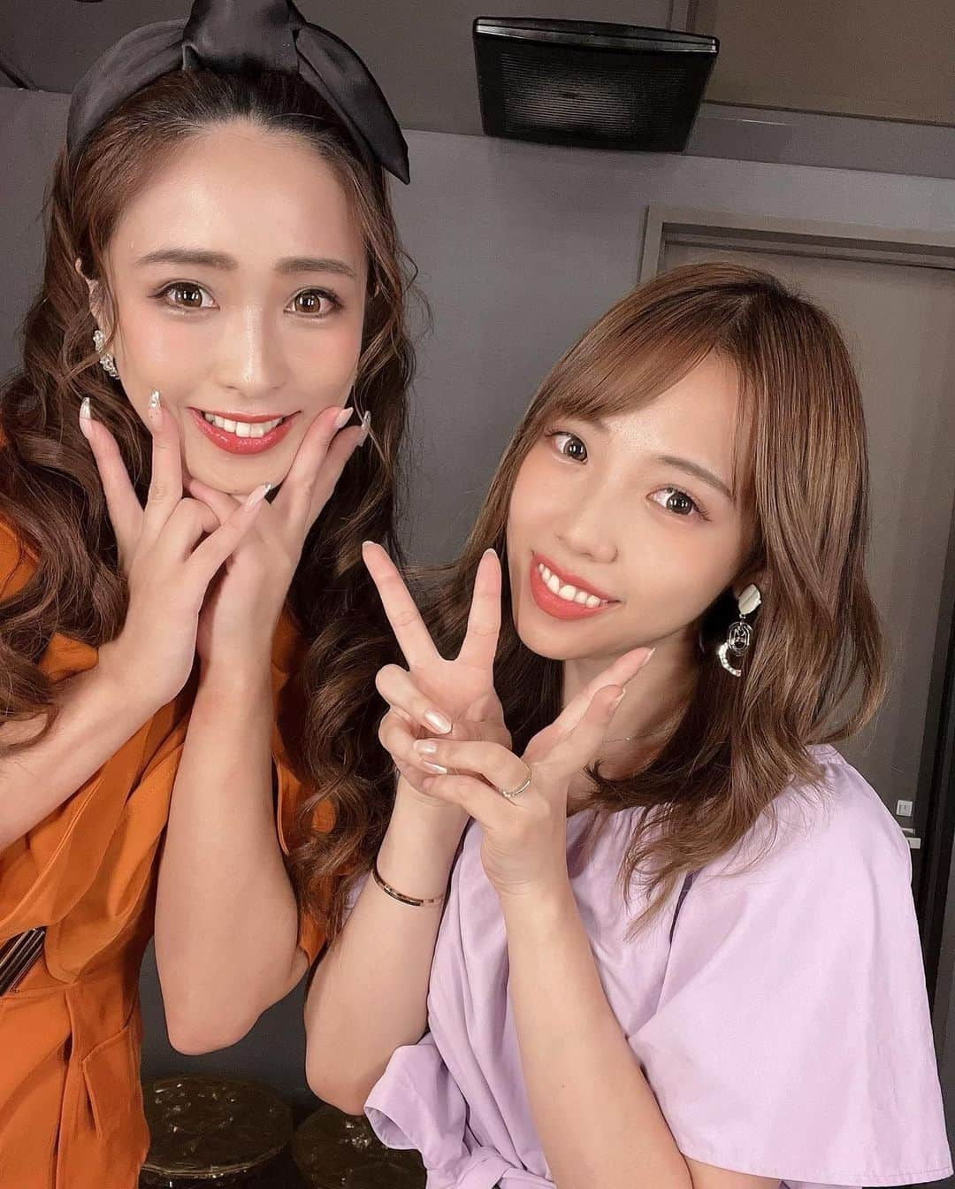 菜々さんのインスタグラム写真 - (菜々Instagram)「ライブはしご終わりました！！ 城天ライブ暑い中沢山の方来てくださり 嬉しかったです。 本当に暑い中、ありがとうございました。 fujikoさんお久しぶりだった♡」7月31日 19時29分 - nananamily