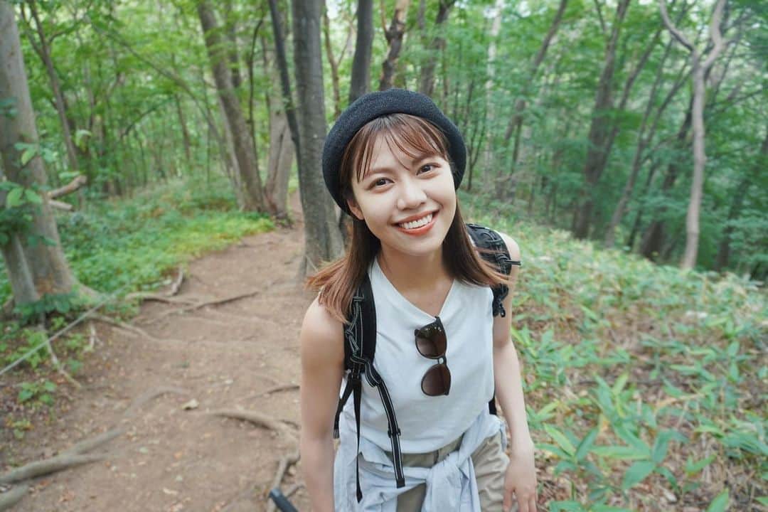 吉田晴香のインスタグラム：「森林浴で整ったとある日🌳  🏔🥾  #北海道登山#登山#登山女子 #北海道#hokkaido#hokkaidolove」