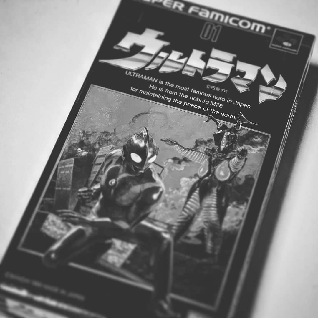 弟者のインスタグラム：「弟者、ウルトラマンになれるのか！？ 科学特捜隊員の兄者&おついちにはサポート頑張ってもらわないと😆」