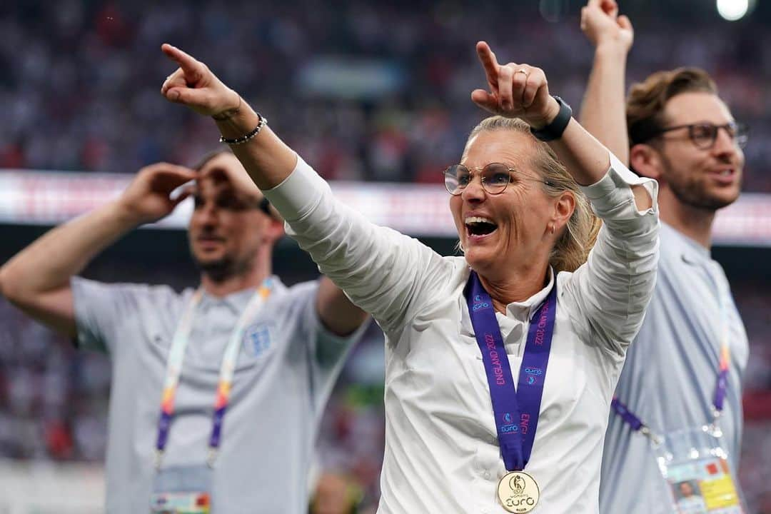 クラレンス邸さんのインスタグラム写真 - (クラレンス邸Instagram)「Congratulations to the victorious @Lionesses! 🦁🏴󠁧󠁢󠁥󠁮󠁧󠁿   Your teamwork, determination and sportsmanship will inspire a generation. You have made us all proud.   #WEURO2022」8月1日 4時28分 - clarencehouse