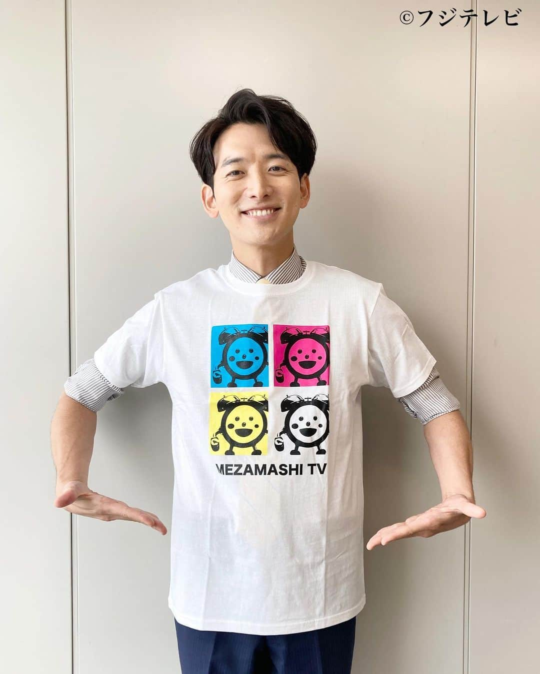 フジテレビ「めざましテレビ」さんのインスタグラム写真 - (フジテレビ「めざましテレビ」Instagram)「めざましキャスター陣がデザインしたグッズが今年も登場☀️  7/23からフジテレビ本社で開催している オダイバ冒険アイランドで販売しているほか、 本日8/1からはオンラインでも販売されます👕  生田アナウンサーは4色のめざましくんが並んだデザインに⏰ 先日バラエティ番組にめざましチームとして出演した際にも 生田アナデザインTシャツをみんなで着て挑みましたよ✨ #生田竜聖」8月1日 13時14分 - mezamashi.tv