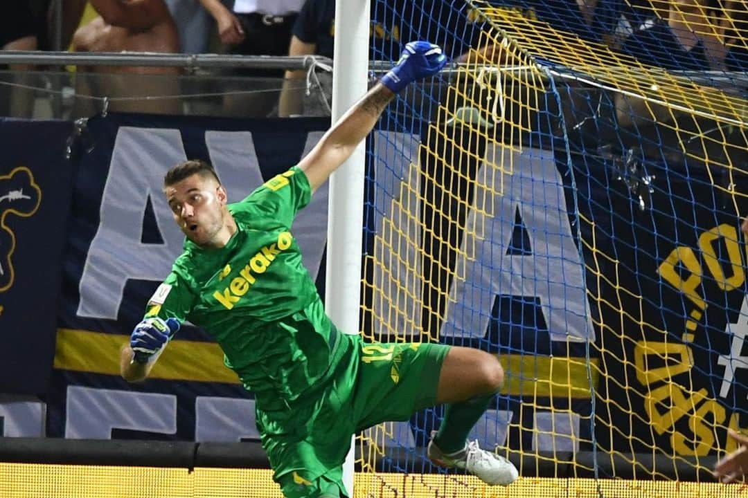 アンドレア・セクリンのインスタグラム：「Era importante partire con una vittoria alla prima partita ufficiale e noi l’abbiamo fatto.. bravi gialliiii 💛💙 @modena_fc_official」