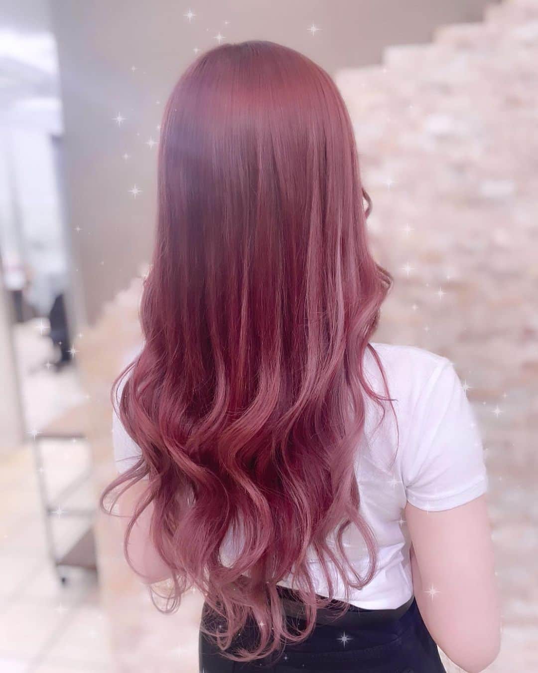 斎藤あみりさんのインスタグラム写真 - (斎藤あみりInstagram)「無敵ぴんく🎀赤ピンクとメッシュ増し増し」8月1日 21時44分 - amirichan123