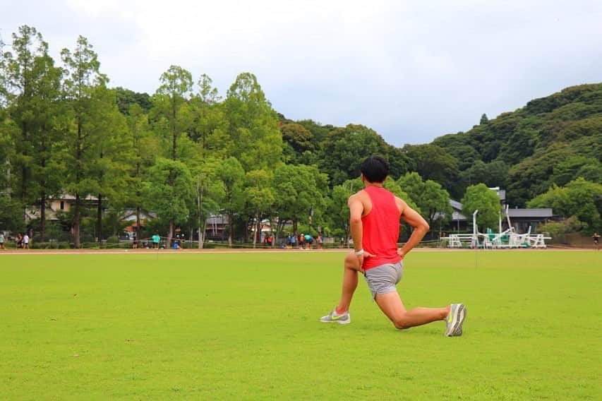 山本凌雅のインスタグラム：「治療に専念し始めて3ヶ月ちょっとが経ちました。 . . . 左が4月の画像。 徐々に線が薄くなってきて、綺麗になってきてて安心してます😌 もう少しの辛抱かなぁ」