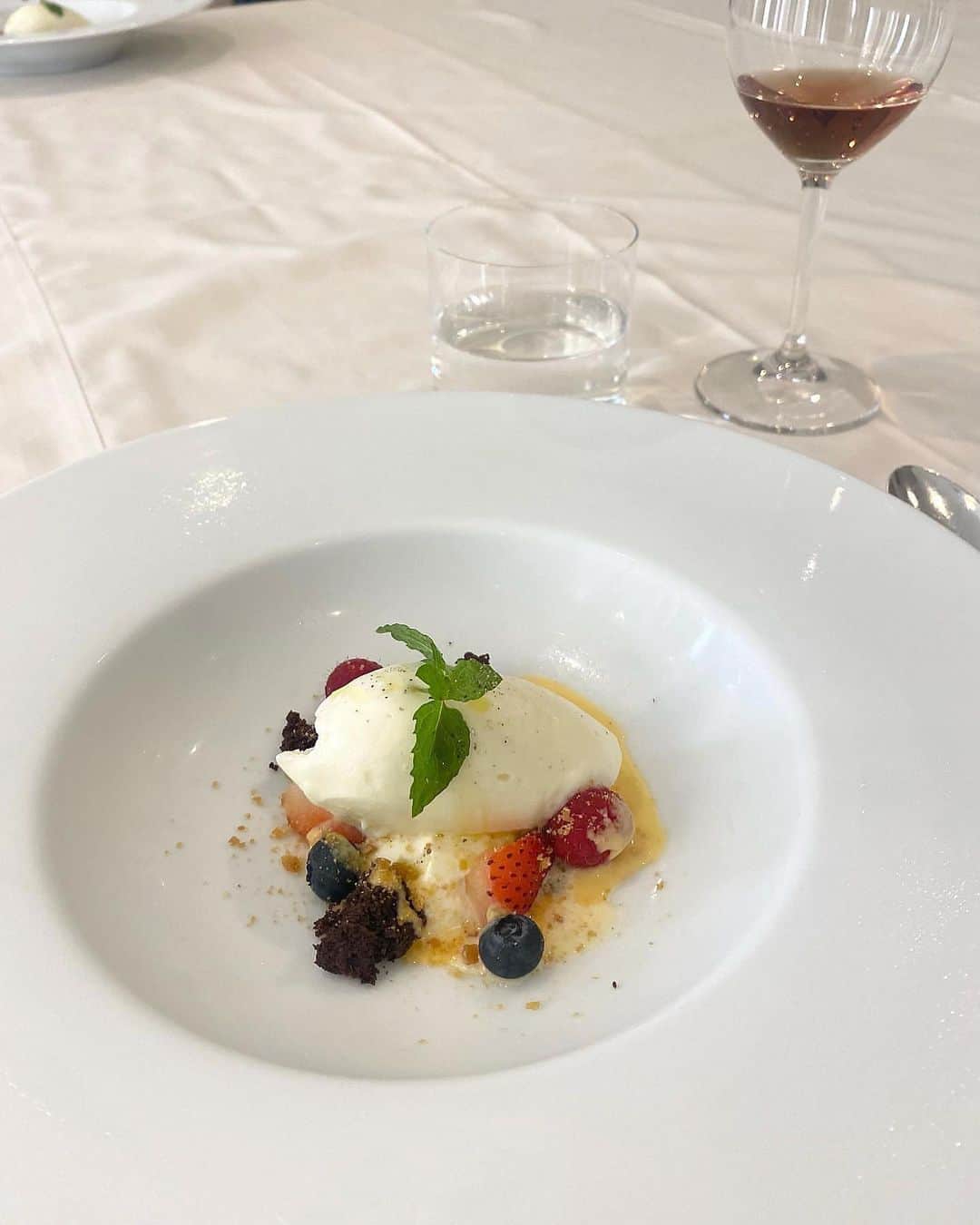 小嶋真子のグルメインスタ