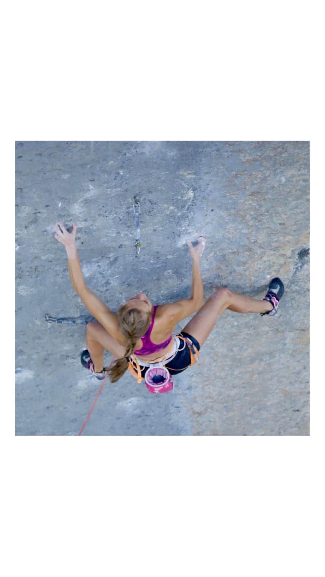 マーゴ・ヘイズのインスタグラム：「Grateful for this little time capsule. Thx @reelrock for the new little edit. This cliff will always have a place in my heart, as will this route and the many people who supported me. You all know who you are. 💟🗻 . @thenorthface @petzl_official @lasportivana @thenorthface_climb @frictionlabs」