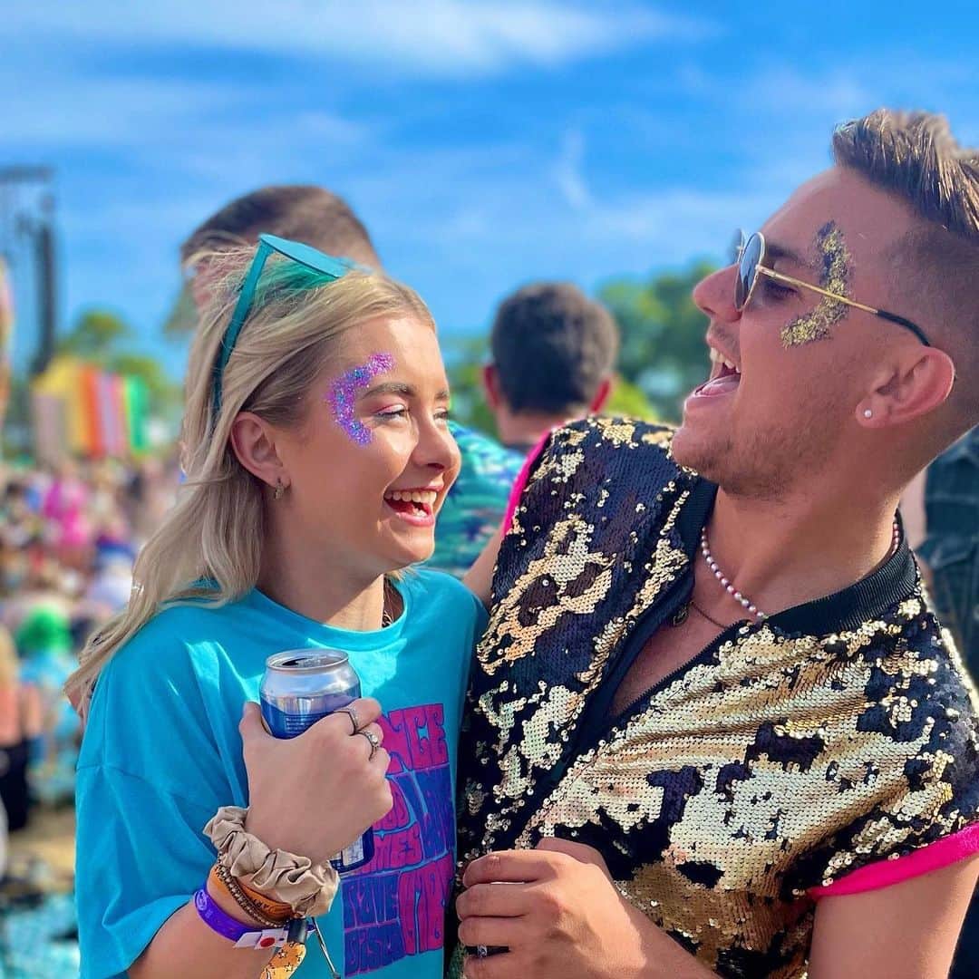 ケリー・イングラムさんのインスタグラム写真 - (ケリー・イングラムInstagram)「looks like the chain’s staying on until further notice :)」8月2日 4時26分 - kerry_ingram