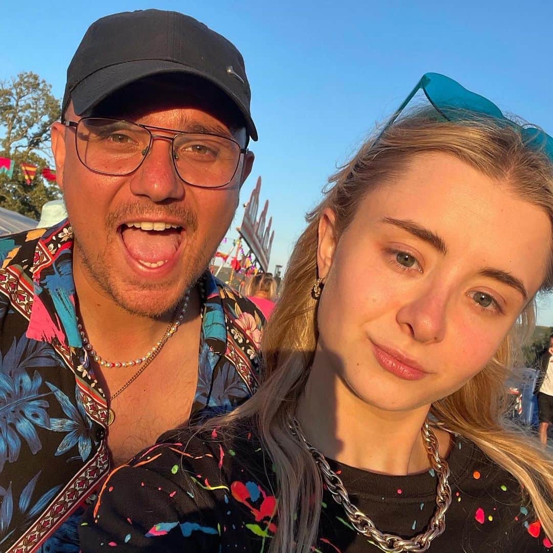 ケリー・イングラムさんのインスタグラム写真 - (ケリー・イングラムInstagram)「looks like the chain’s staying on until further notice :)」8月2日 4時26分 - kerry_ingram