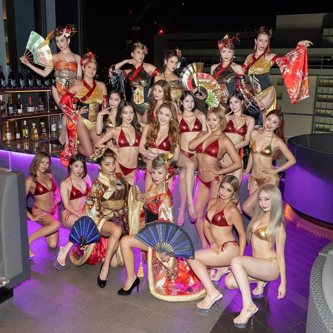 Yuriyaのインスタグラム：「Last night🌹 @celavitokyo #celavi #celavitokyo #PursuitOfPleasure #cyberjapan」