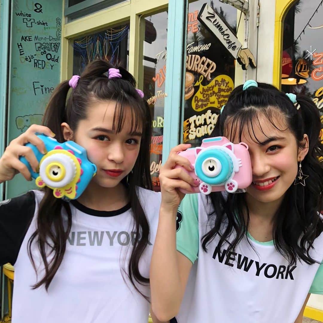 ニコ☆プチのインスタグラム：「. . 暑い日が続くね🫠 みんな体調気をつけてね🤝 . #白水ひより #星名ハルハ .」