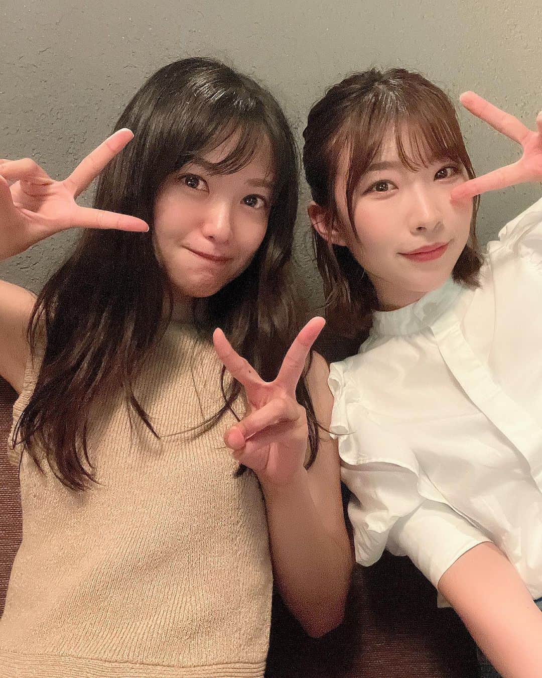 岩佐美咲のインスタグラム：「そういえばだけど、名古屋滞在中にお仕事で近くに来ていたりえちゃんとサシメシしたんだあ🤤♡  りえちゃんと話してると楽しくて帰りたくなくなる！話し上手の聞き上手！」
