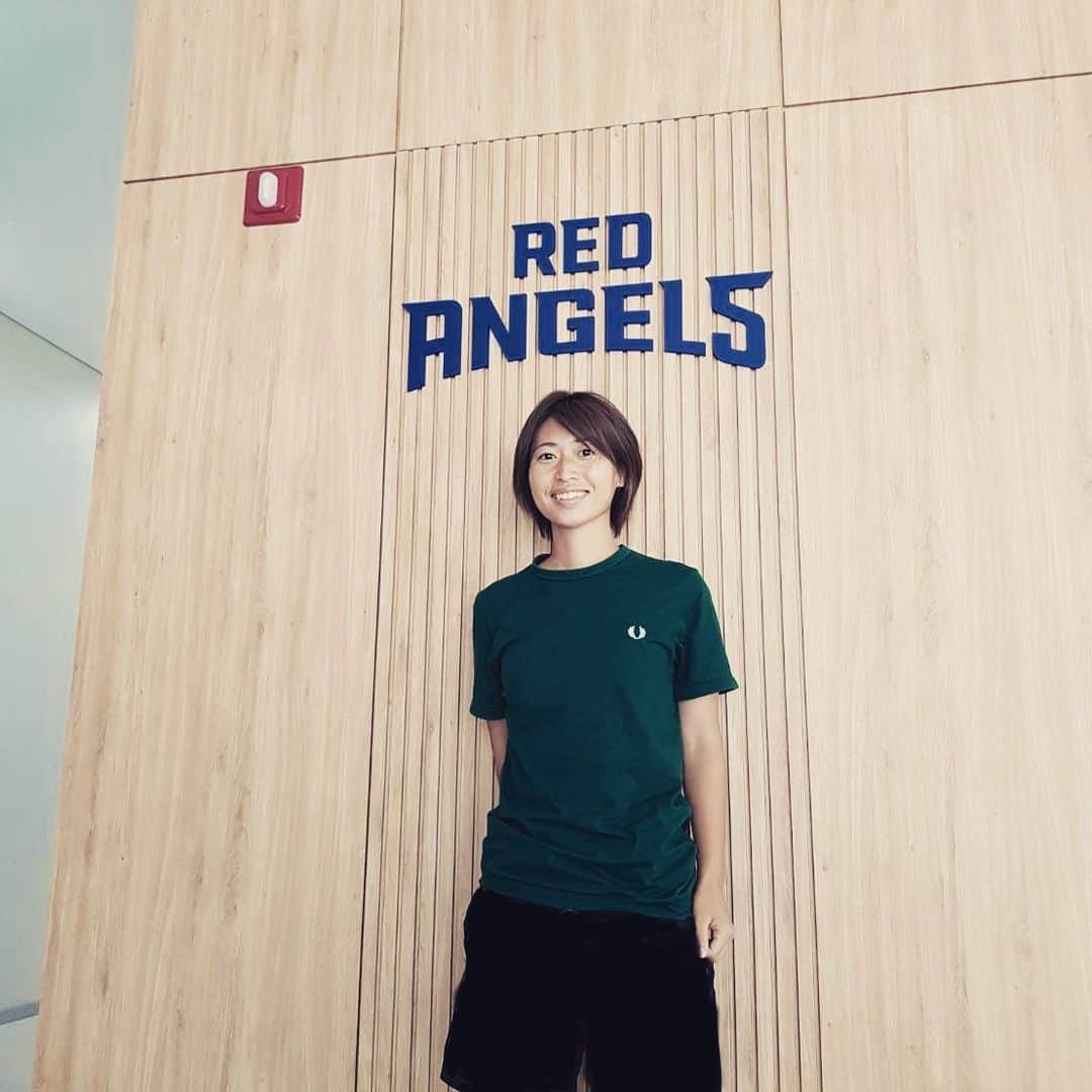 田中陽子のインスタグラム：「韓国WKリーグの仁川現代製鉄RED ANGELS に移籍しました！ WKリーグは残り半シーズンですが早くチームに適応して、リーグ10連覇に貢献できるように精一杯頑張ります！  (諸事情で皆さんにお伝えするの遅くなってすみません🙇‍♂️）　  #wkleague #korea #인천현대제철」