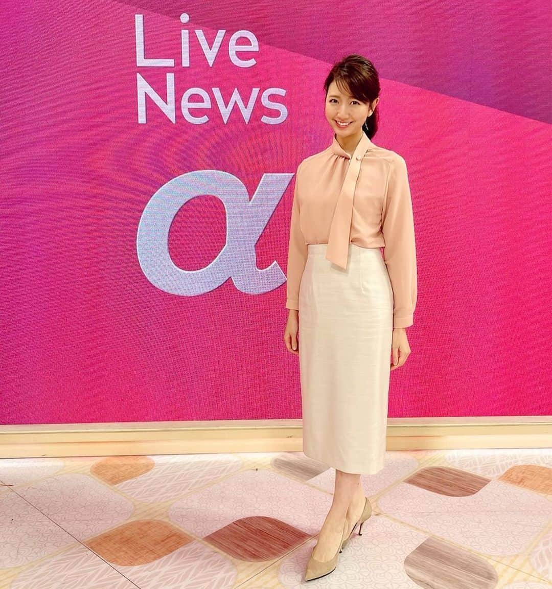 フジテレビ「THE NEWS α」さんのインスタグラム写真 - (フジテレビ「THE NEWS α」Instagram)「.  全国的な暑さが続いています。 夜間の熱中症にも気をつけてくださいね。 今夜もLive News α、よろしくお願いいたします🌙  きょうのコメンテーター #長内厚 さん @wbs_osanai  #小泉耕二 さん @kojikoizumi7  #鈴木智子 さん @satokosuzuki_ss   #livenewsα #ライブニュースα #フジテレビ #fujitv #ニュース #三田友梨佳 #内田嶺衣奈 #今湊敬樹 #上中勇樹 #海老原優香」8月2日 23時30分 - news_alpha