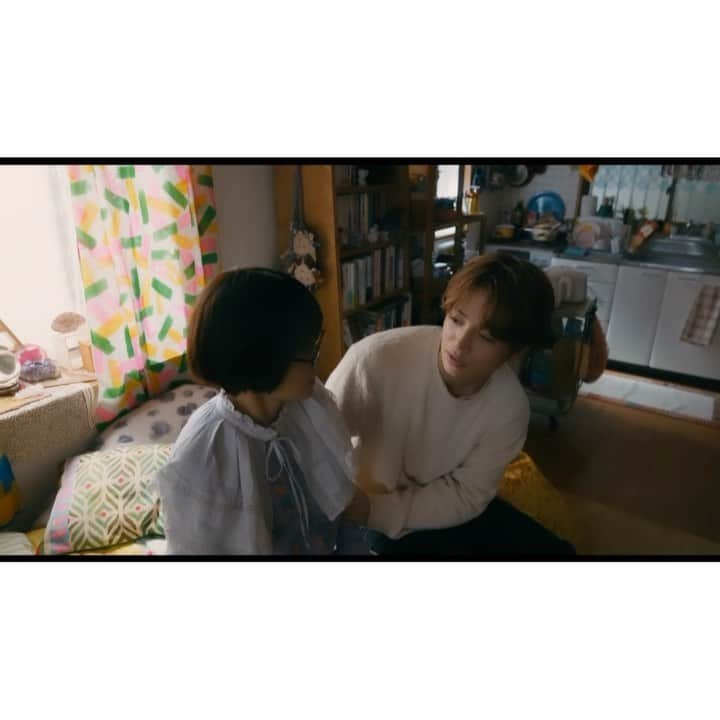 前田敦子のインスタグラム：「. 『#もっと超越した所へ。』 本予告が解禁しました。 クズ男を引き寄せてしまう4人の女性たちの恋愛物語。 わ、なんだかわかるーってなるやりとりもある楽しい作品になってます！10月14日公開です🌞  #前田敦子 #菊池風磨 #伊藤万理華 #オカモトレイジ #黒川芽以 #三浦貴大 #趣里 #千葉雄大 #根本宗子 #もっ超」