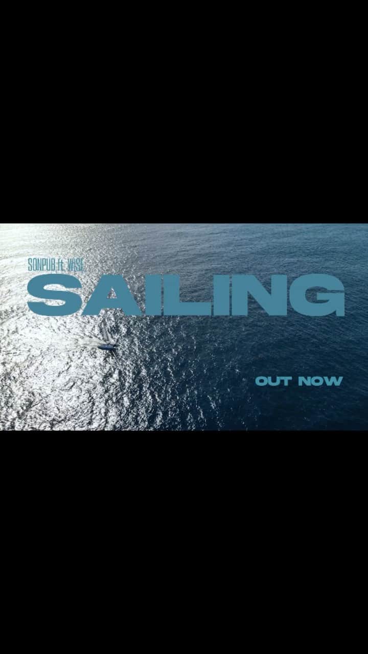 SONPUBのインスタグラム：「Sailing - MV OUT NOW⛵️🌅  瀬戸内海の大海原でセイリングした模様をMVにしました🎥🎞 最高なロケーションで楽しむGOOD VIBEが伝われば幸いです。 今回もディレクターを務めてます。 因みに僕ら2人とも船舶免許持ちです✌️  MV LINK IN BIO  #sailing #sonpub #wise #dpyc」