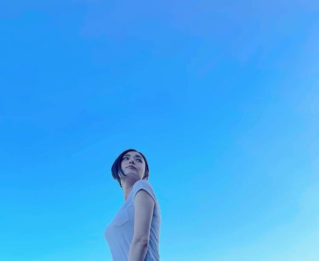 片山萌美さんのインスタグラム写真 - (片山萌美Instagram)「🟦  #moemikatayama」8月3日 13時12分 - moet_mi