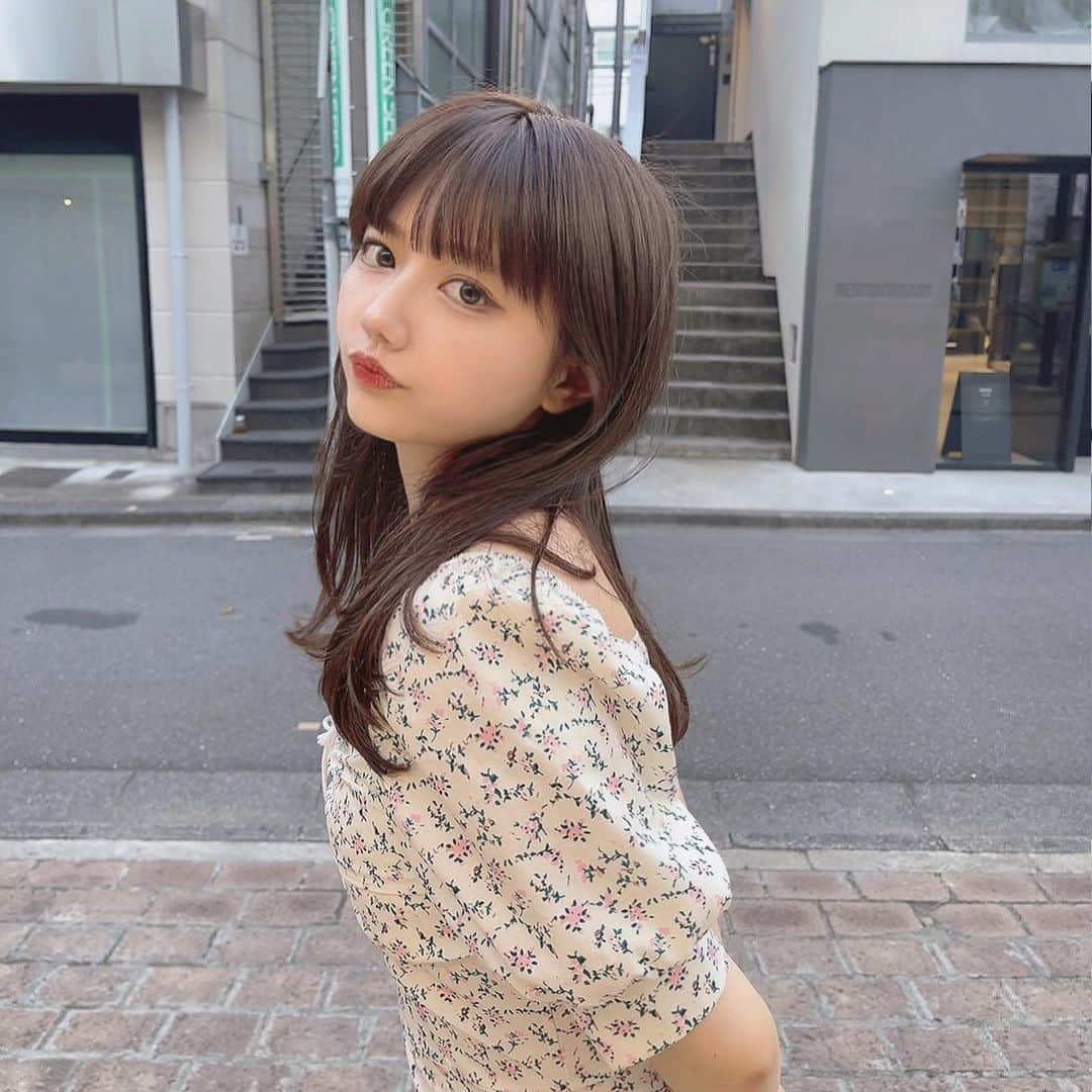椎木里佳のインスタグラム：「ロングヘアカムバしました」