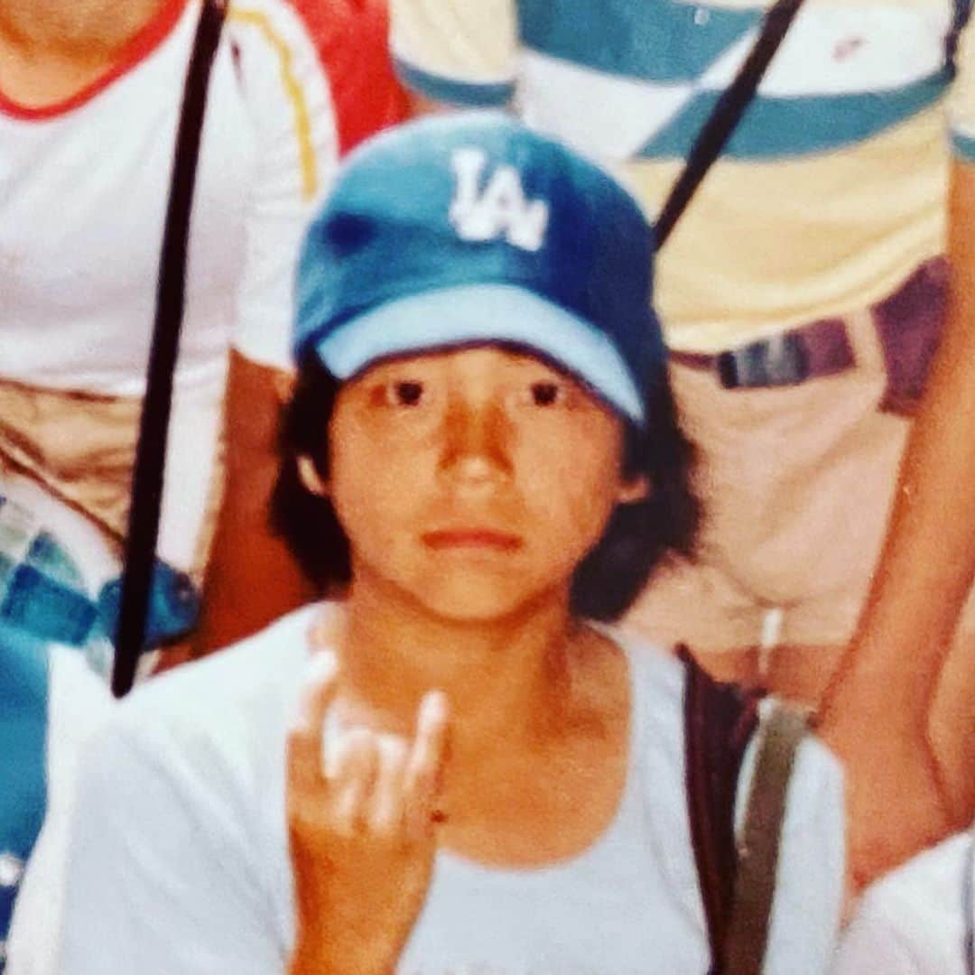 のインスタグラム：「1984年 12歳、野茂英雄 以前  2022年 50歳、Ice Cube 以降  時空を越える DodgersのCAP  #大森南朋  #Dodgers #LA」