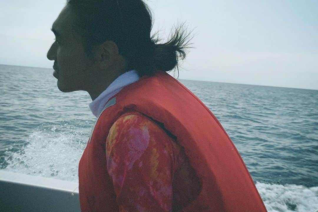 磯村洋祐のインスタグラム：「海の上 #駿河湾#釣り#キャスティング#ジギング#台風#影響#クルージング #残念」