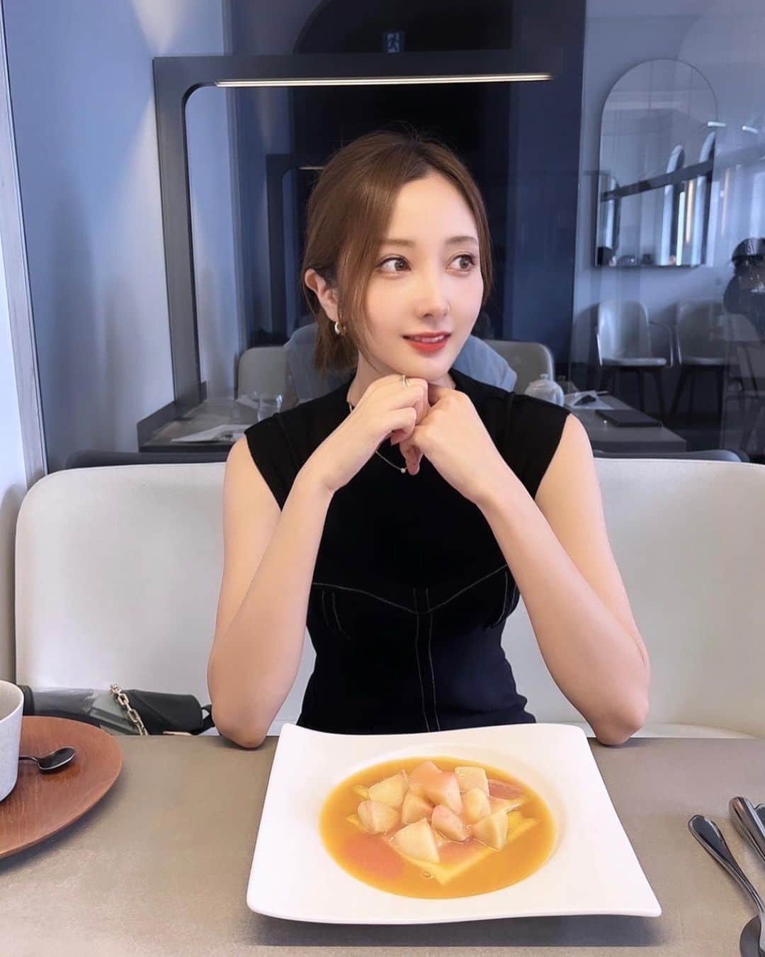 浅香ななみのグルメインスタ