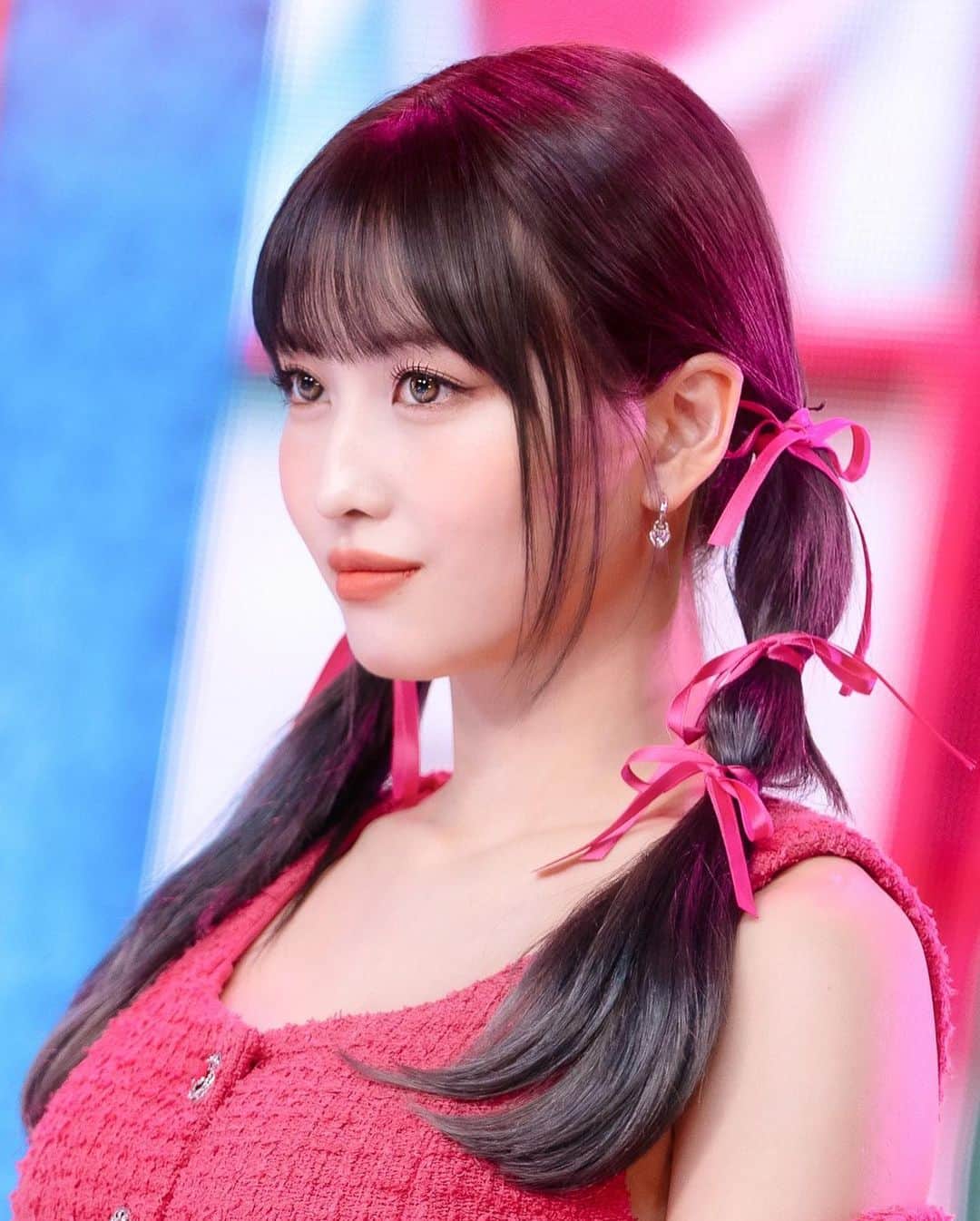 モモさんのインスタグラム写真 - (モモInstagram)「♡ [Official] 220829 - SBS Inkigayo PD’s Note   -  #MOMO #트와이스 #모모 #平井もも #もも #TWICE © sbs」8月29日 20時35分 - momojype
